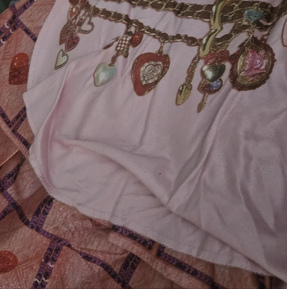 Disney Descendents The Rise Of Red Bridget Costume Dress With Wig Included NEW - Picture 5 of 9